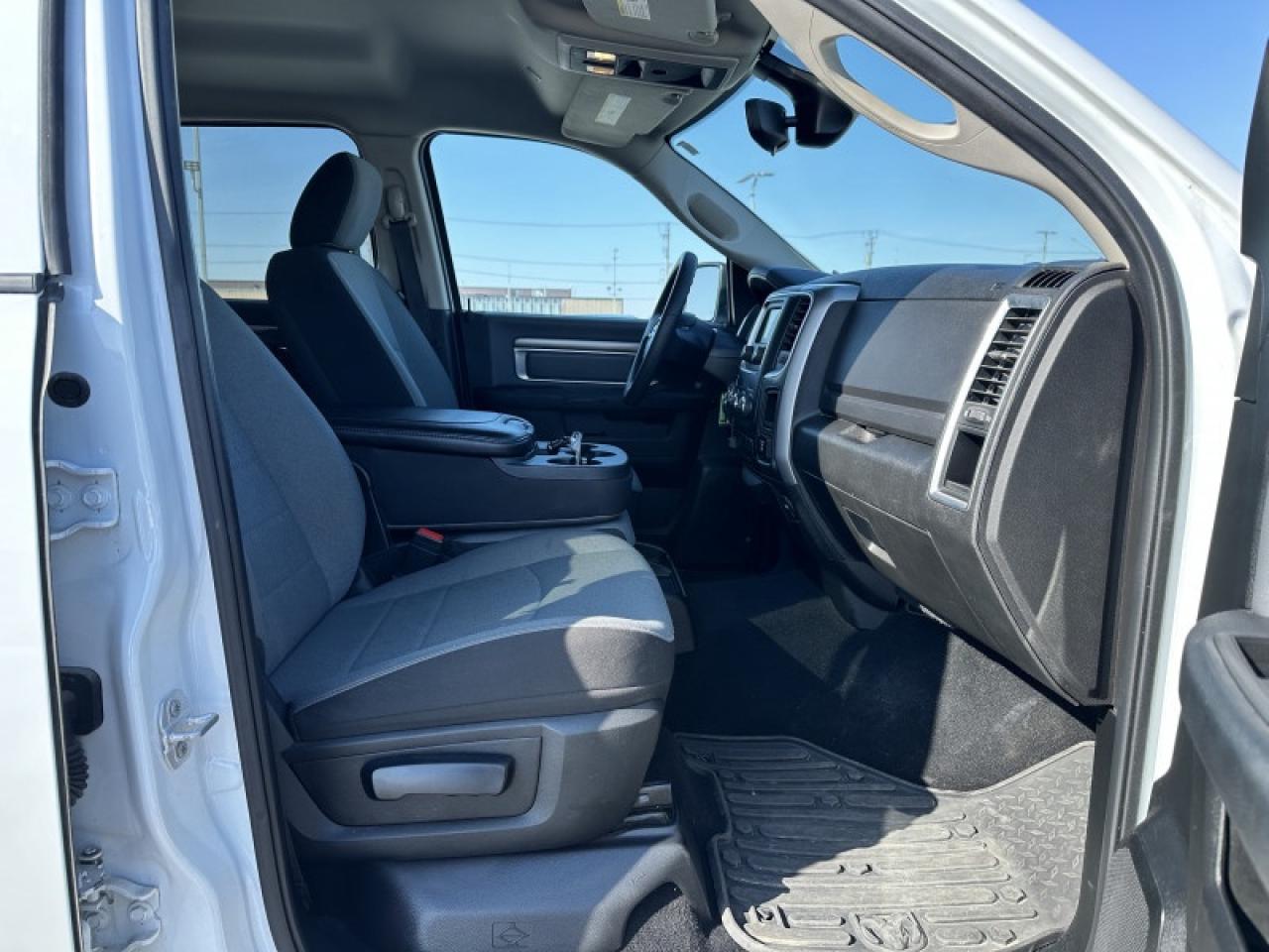 2023 RAM 1500 Classic SLT Photo