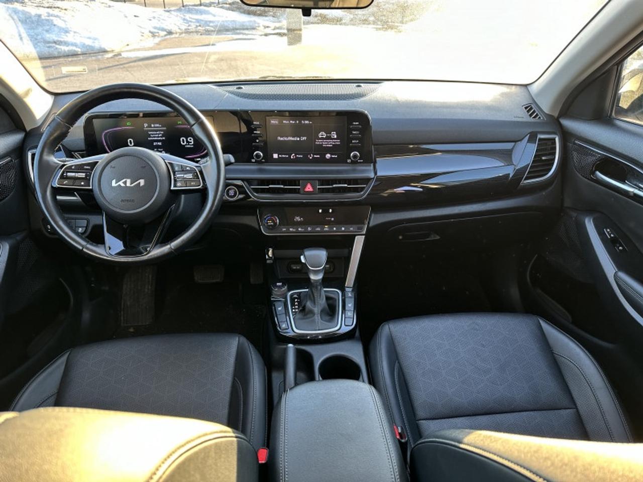 2024 Kia Seltos EX Photo