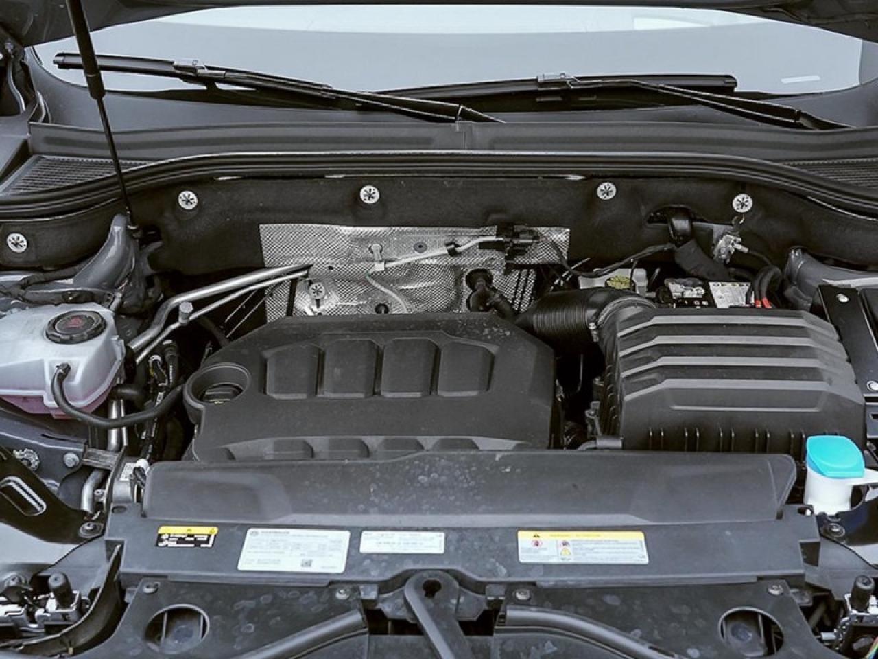 2026 Volkswagen Atlas Cross Sport Execline Photo