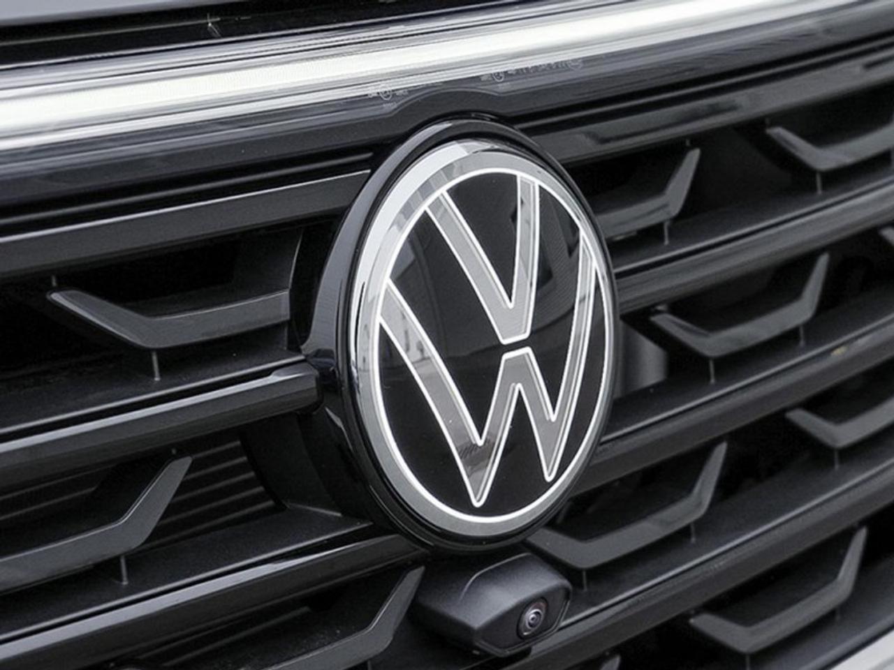 2026 Volkswagen Atlas Cross Sport Execline Photo