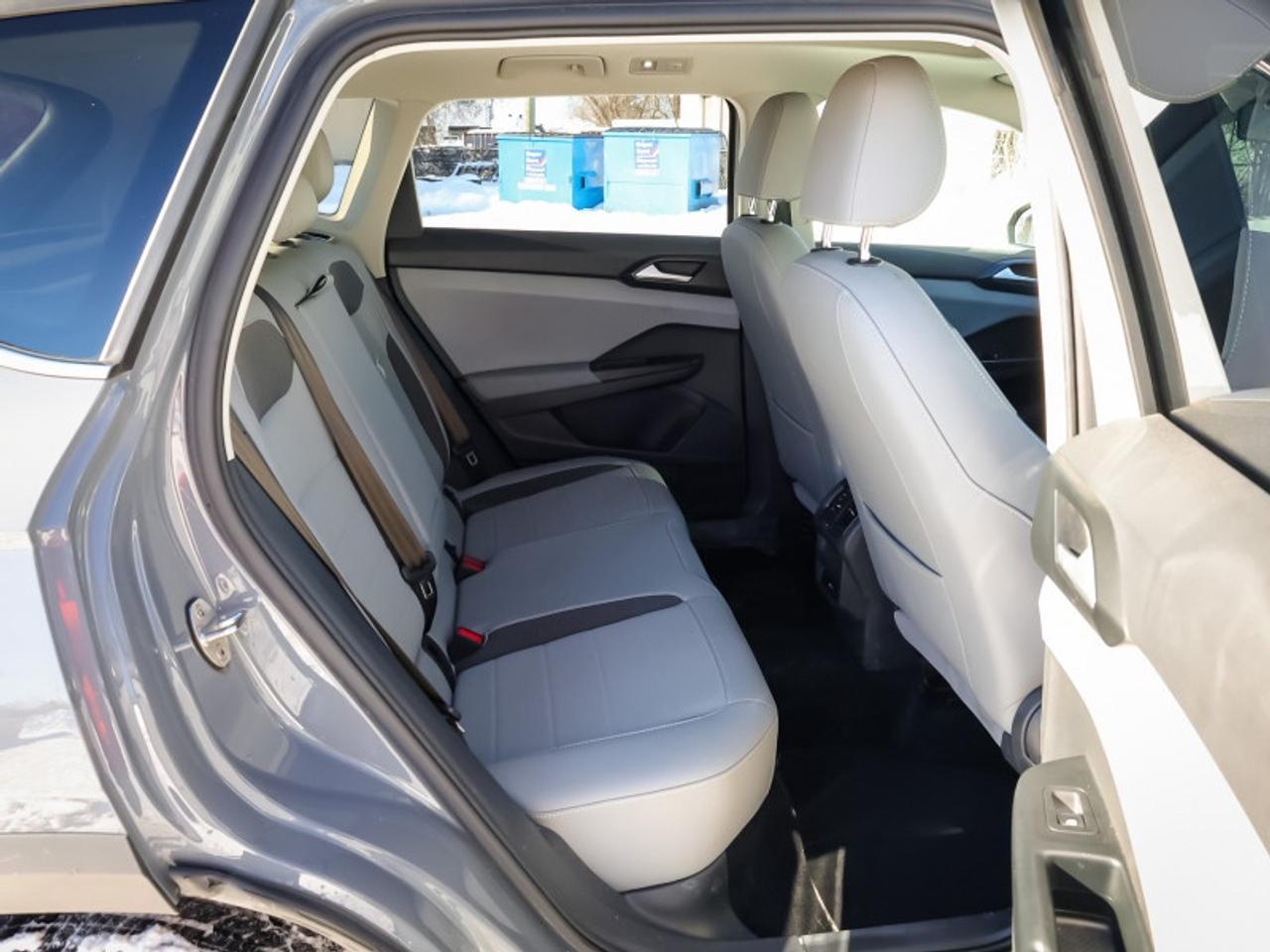 2022 Volkswagen Taos Comfortline 4Motion Photo