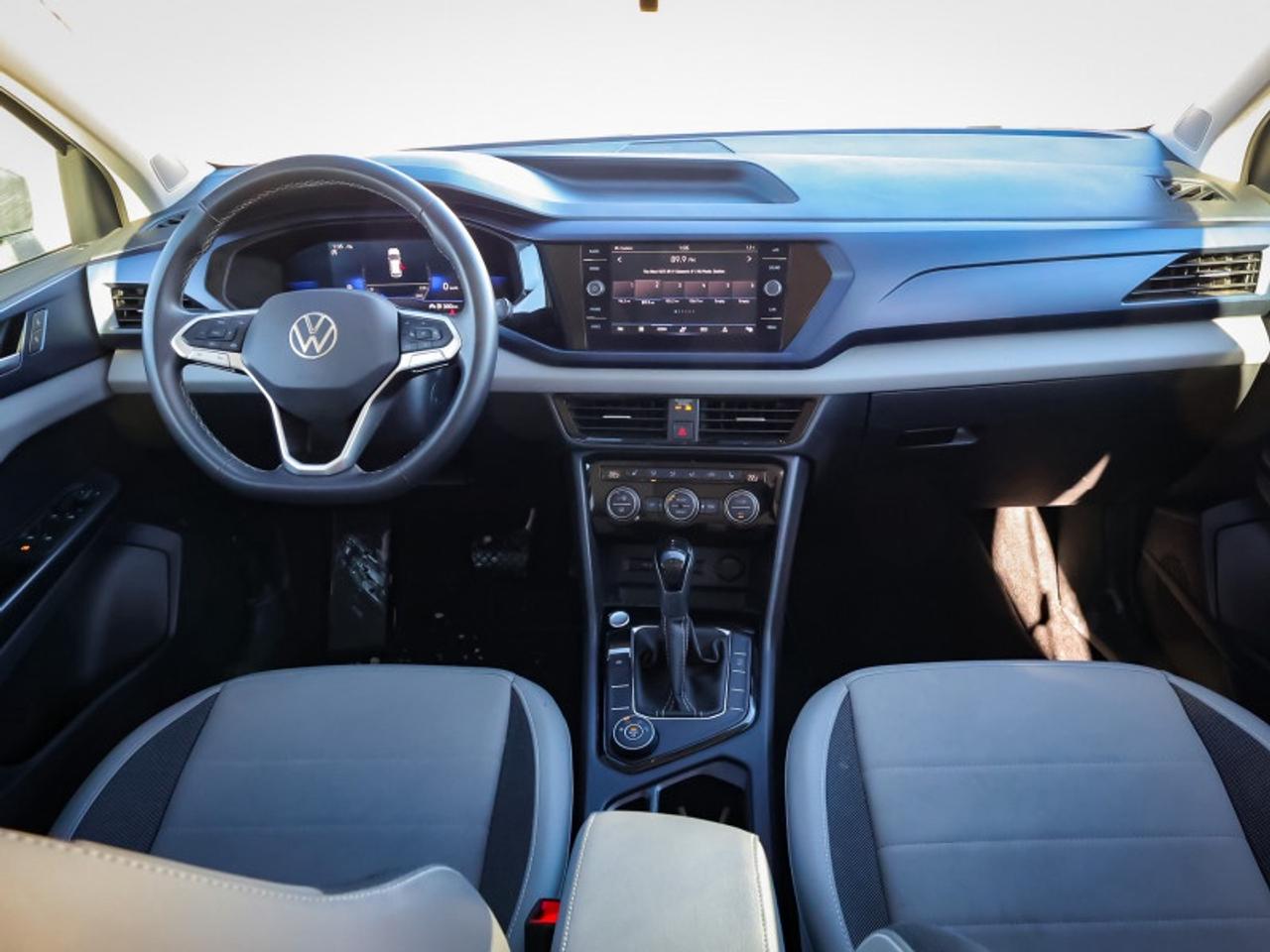 2022 Volkswagen Taos Comfortline 4Motion Photo