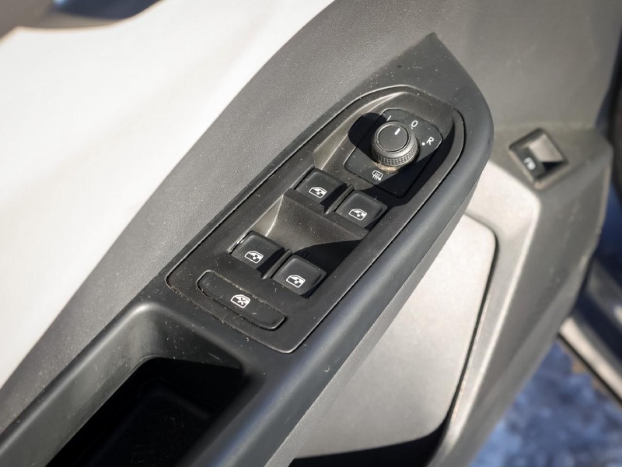 2022 Volkswagen Taos Comfortline 4Motion Photo