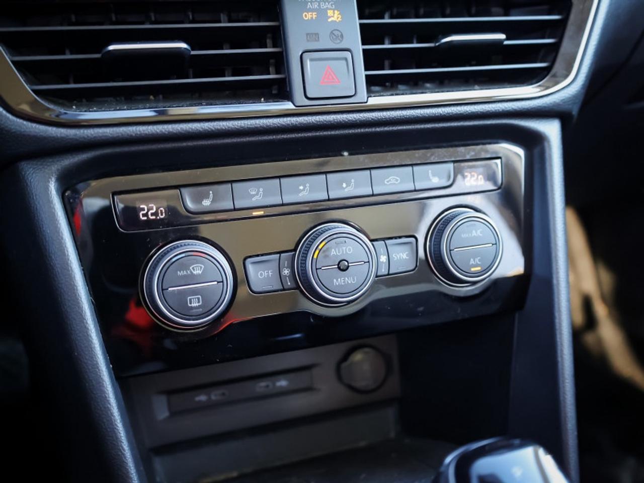 2022 Volkswagen Taos Comfortline 4Motion Photo