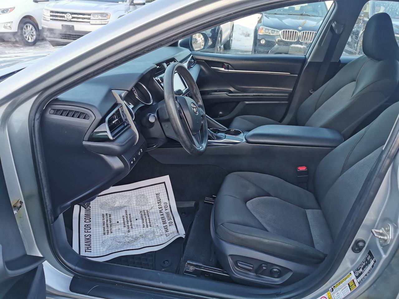 2019 Toyota Camry LE Photo