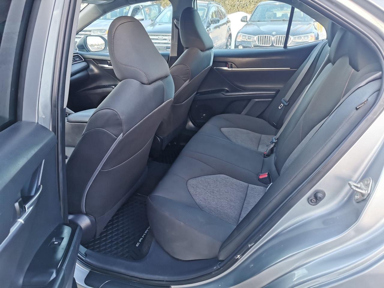 2019 Toyota Camry LE Photo