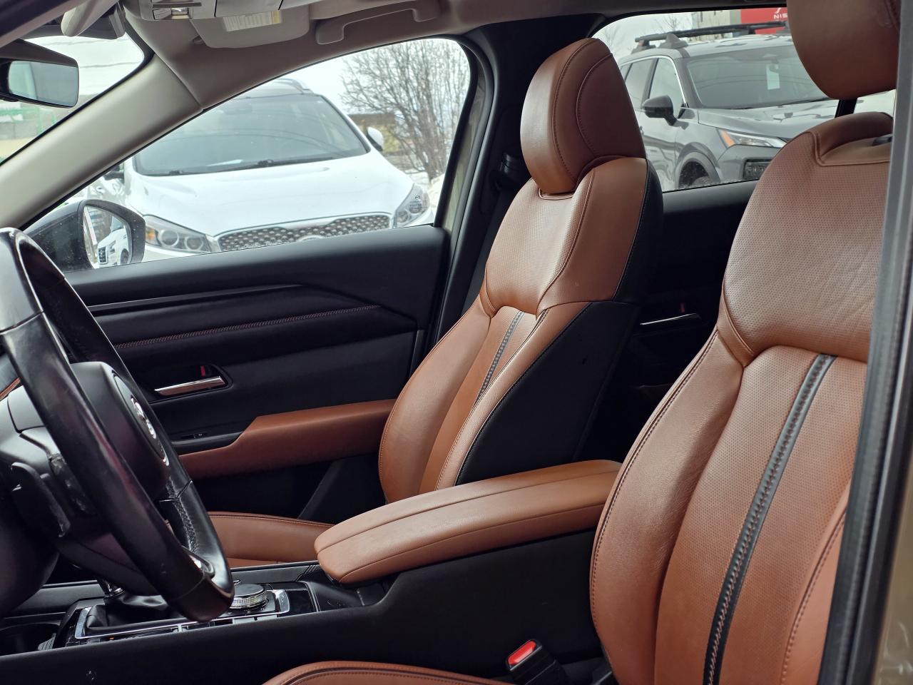 2023 Mazda CX-50 Meridian Edition | Apple Car Play | Moonroof | Heated Seats | Photo