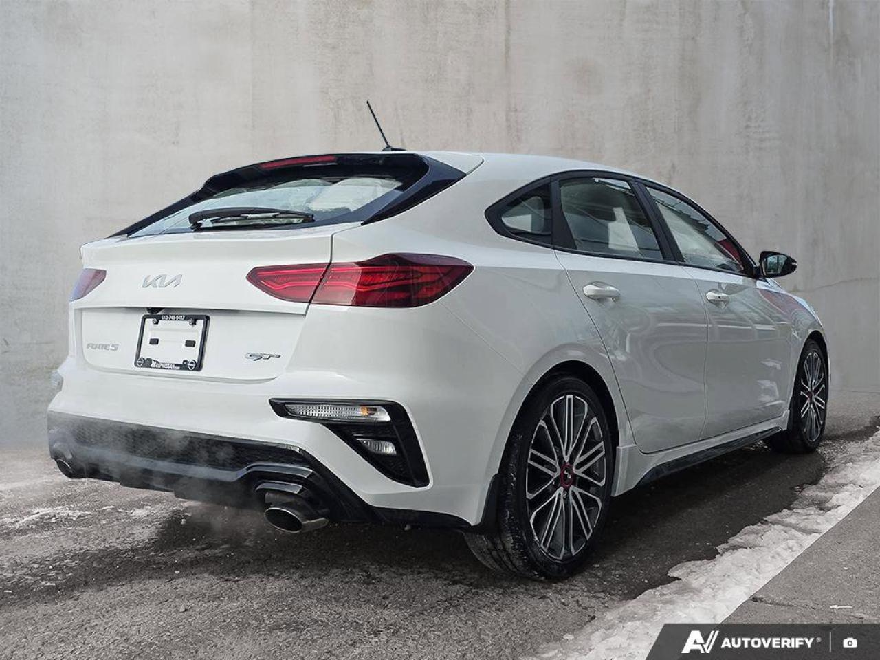 2023 Kia Forte5 GT Photo4