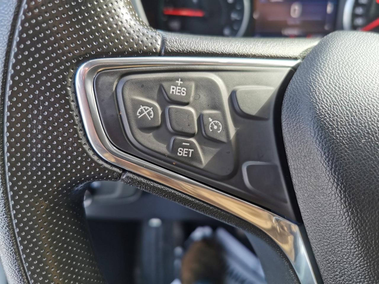 2019 Chevrolet Equinox LT Photo