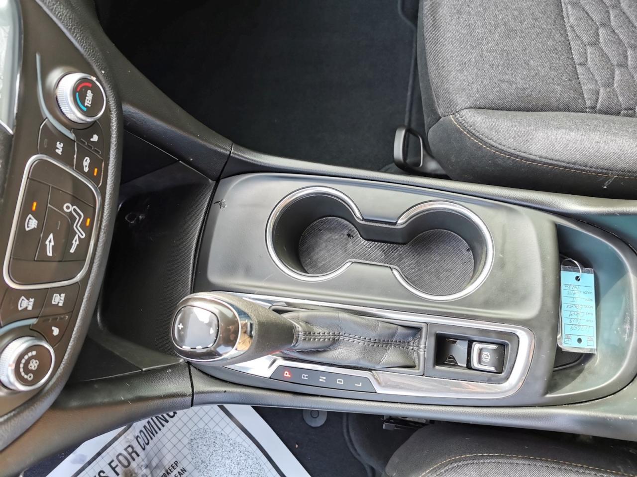 2019 Chevrolet Equinox LT Photo