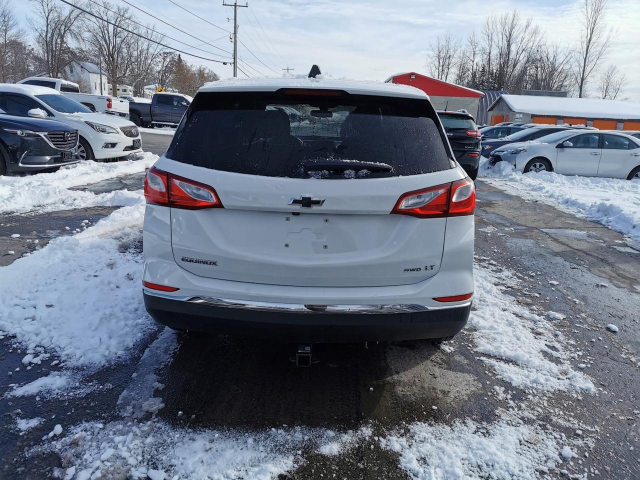 2019 Chevrolet Equinox LT Photo3