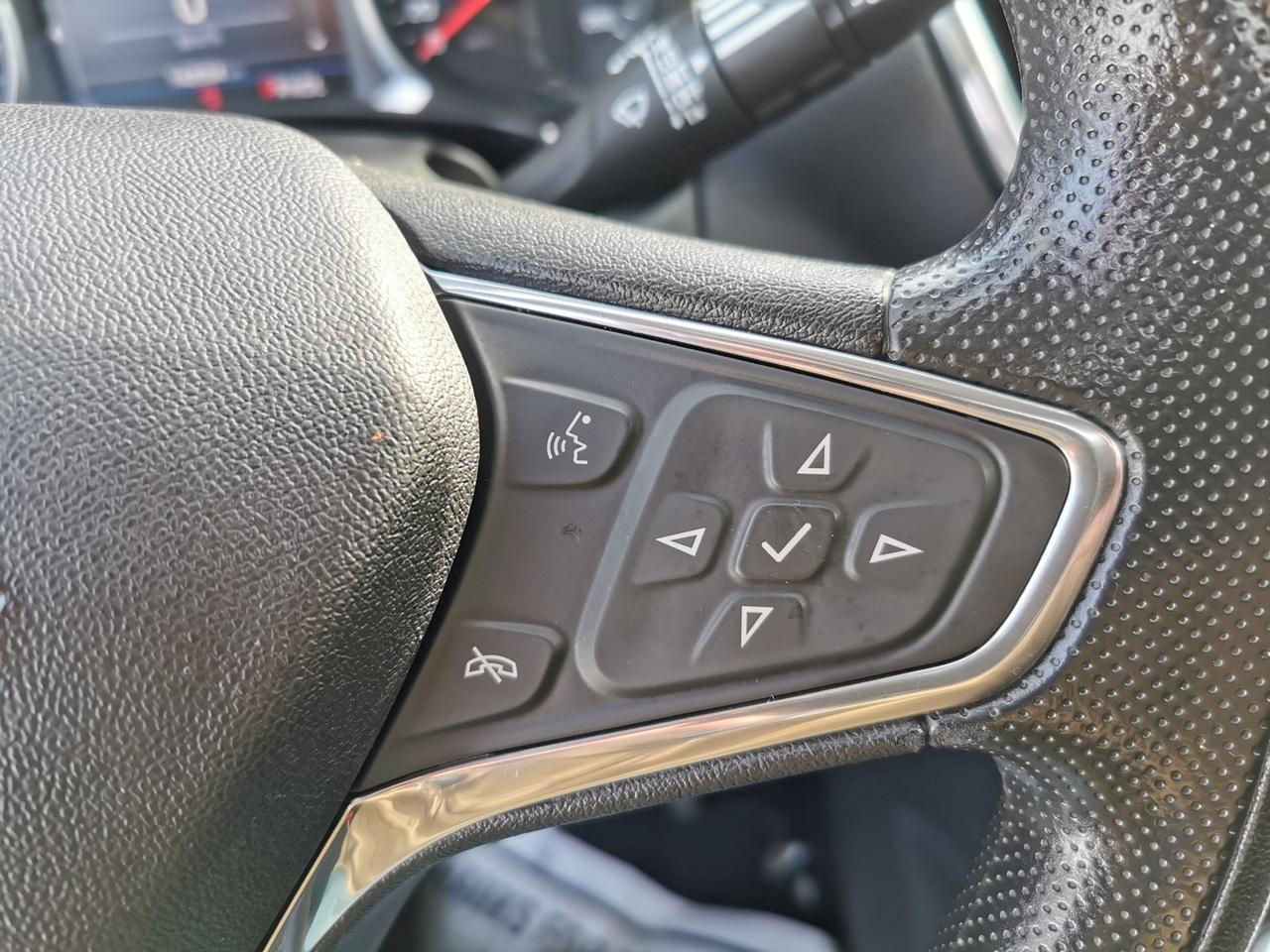 2019 Chevrolet Equinox LT Photo
