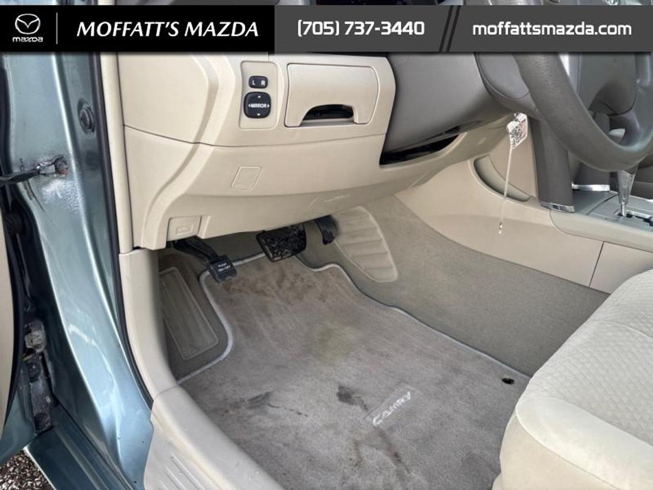 2007 Toyota Camry LE Photo
