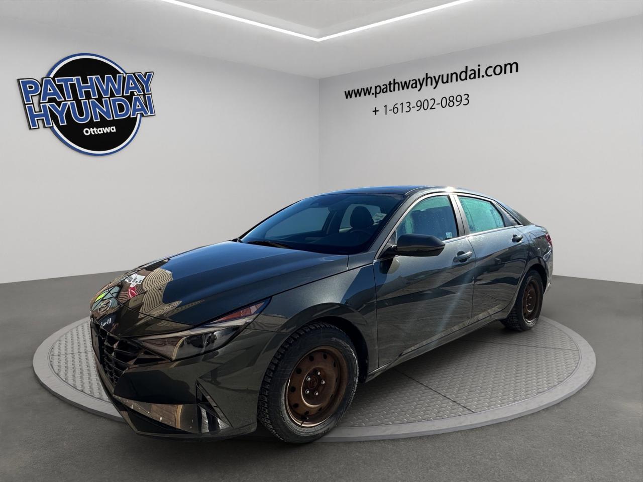 2021 Hyundai Elantra Ultimate Tech | Reverse Cam | Heated Seats Photo