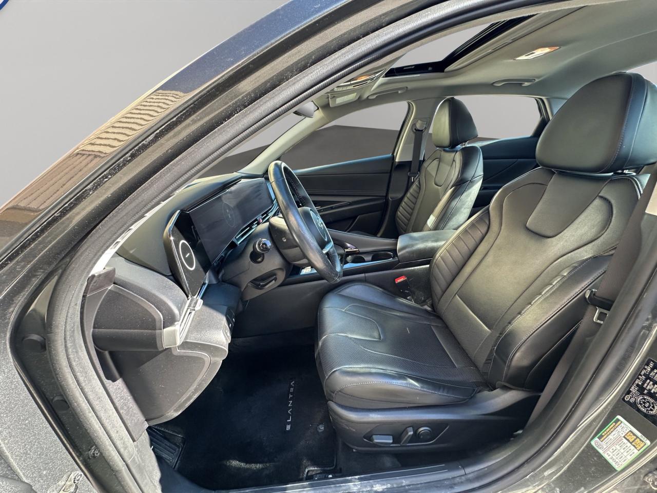 2021 Hyundai Elantra Ultimate Tech | Reverse Cam | Heated Seats Photo