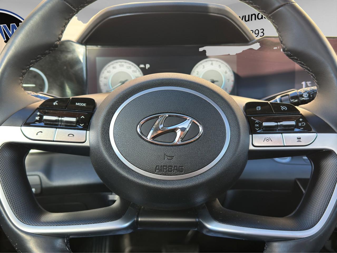 2021 Hyundai Elantra Ultimate Tech | Reverse Cam | Heated Seats Photo