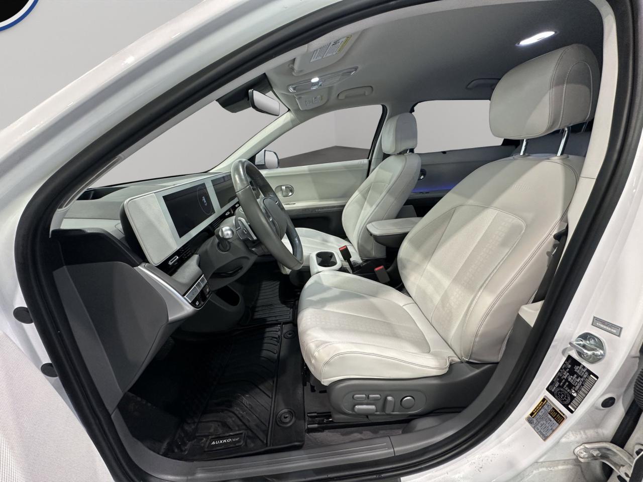 2023 Hyundai IONIQ 5 Preferred | Reverse Cam | Heated Seats Photo