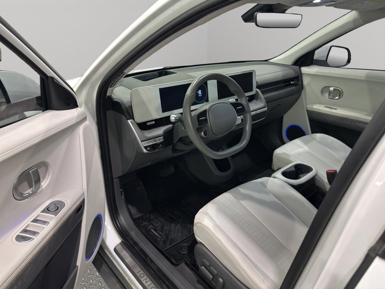 2023 Hyundai IONIQ 5 Preferred | Reverse Cam | Heated Seats Photo