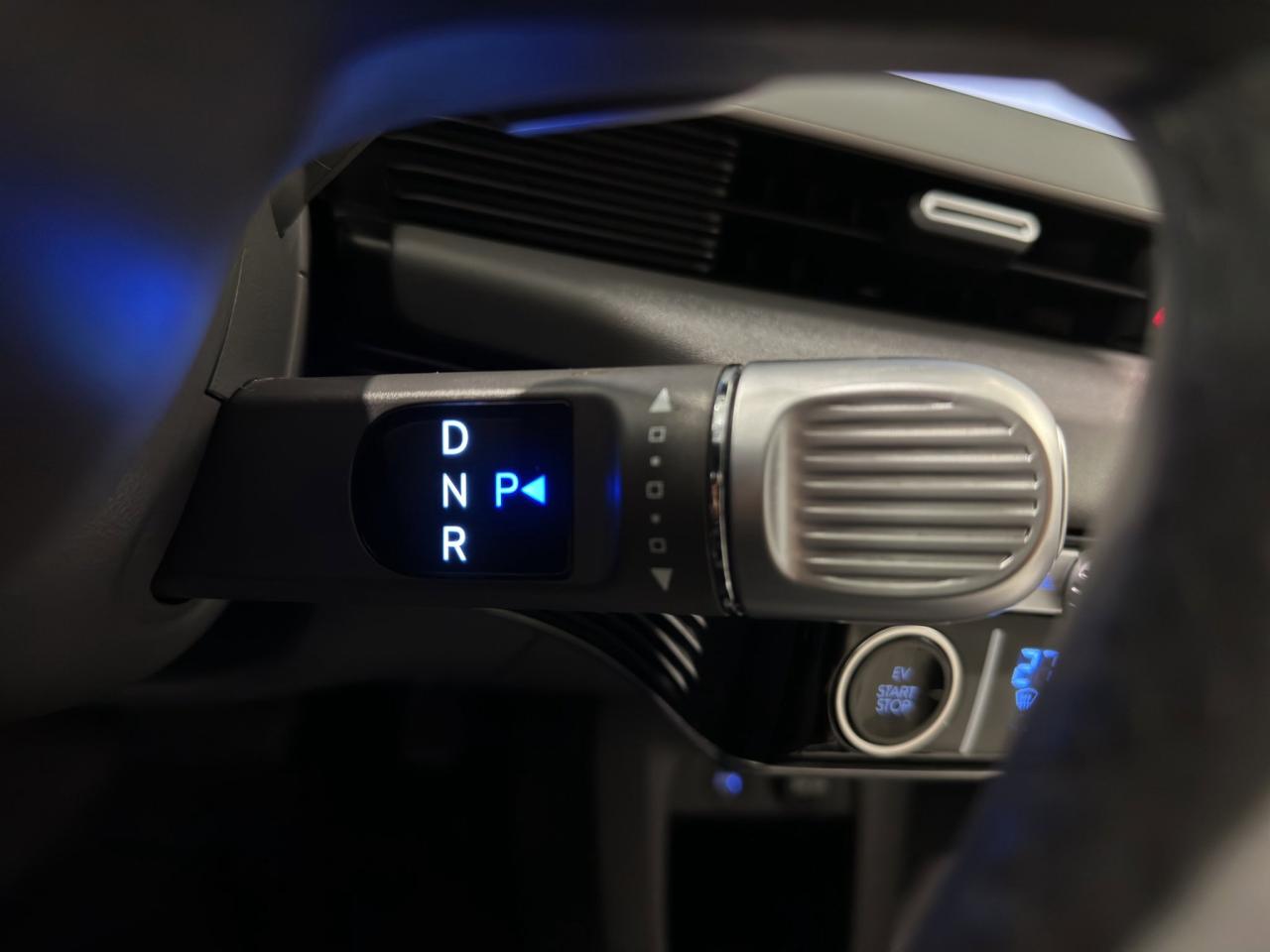 2023 Hyundai IONIQ 5 Preferred | Reverse Cam | Heated Seats Photo