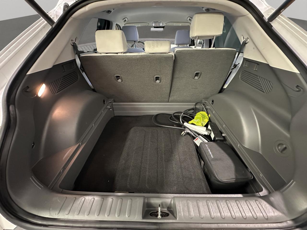 2023 Hyundai IONIQ 5 Preferred | Reverse Cam | Heated Seats Photo