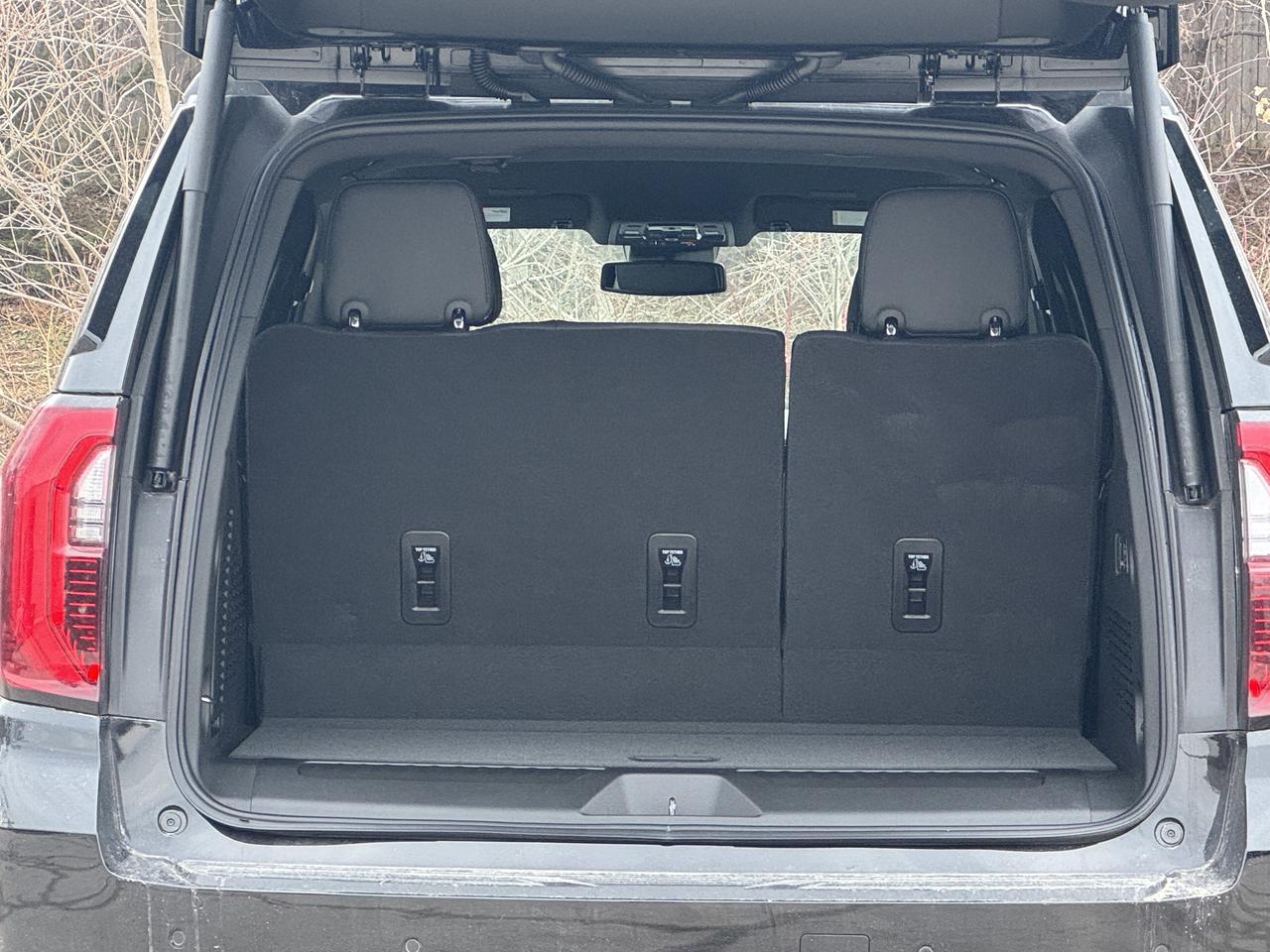 2026 GMC Yukon Elevation Photo