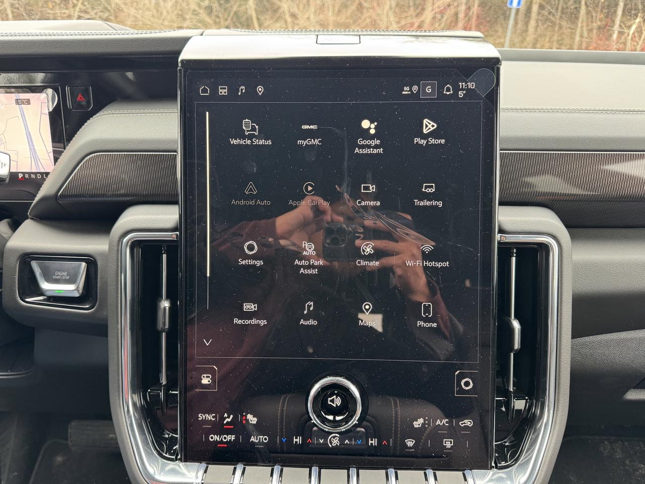 2026 GMC Yukon Elevation Photo