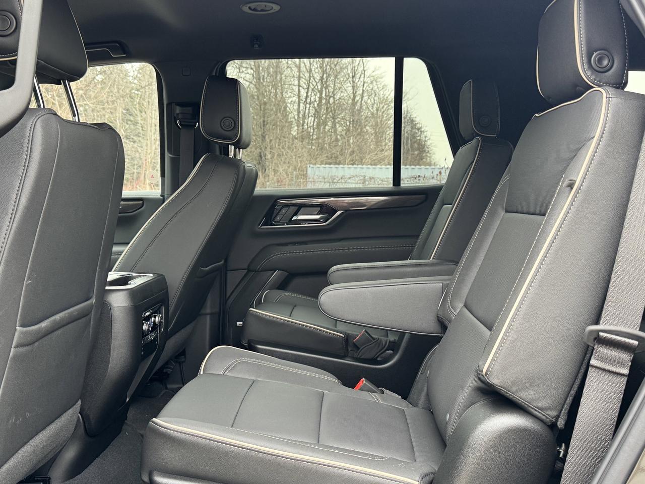 2026 GMC Yukon Elevation Photo