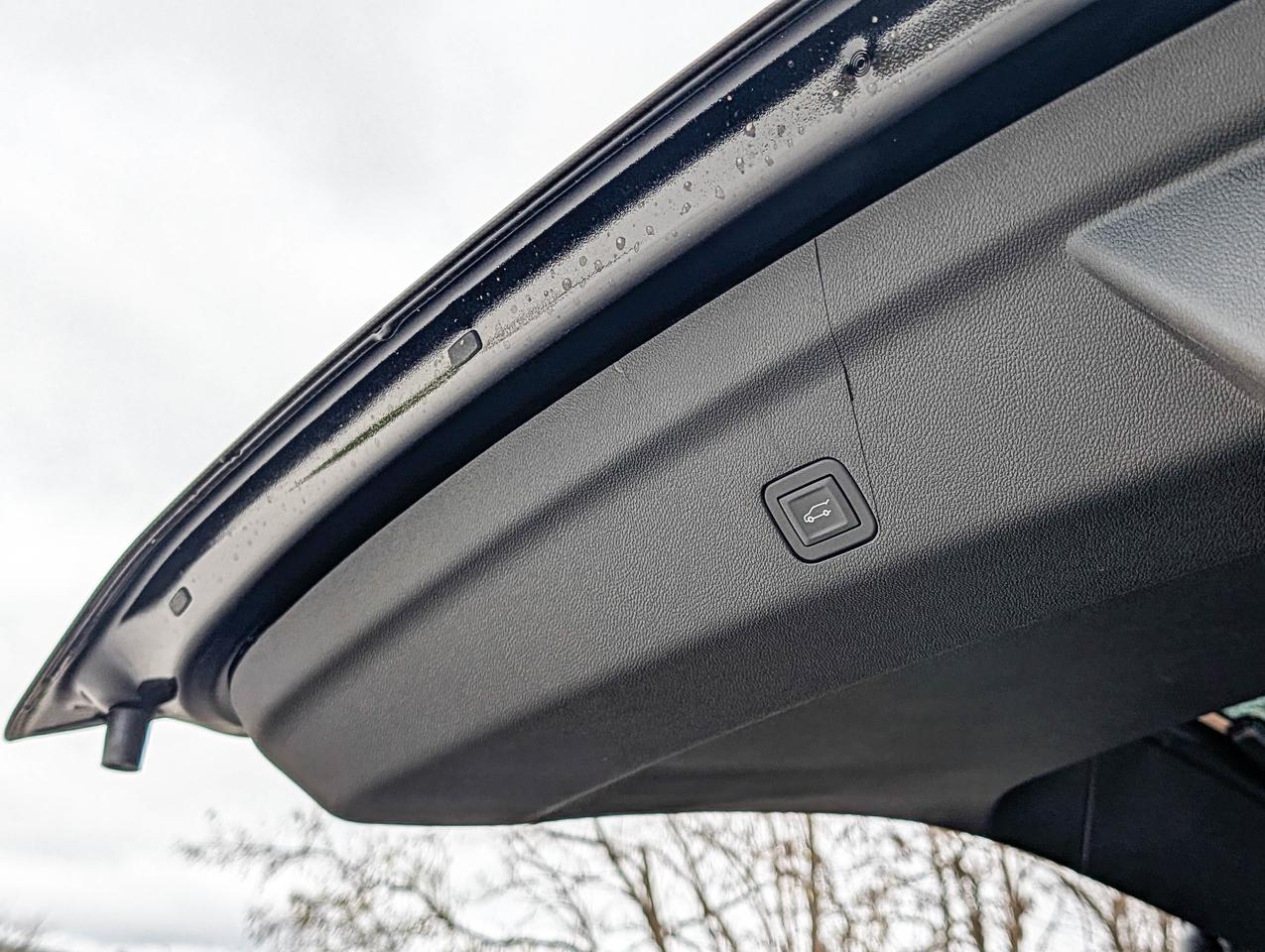 2026 GMC Yukon Elevation Photo