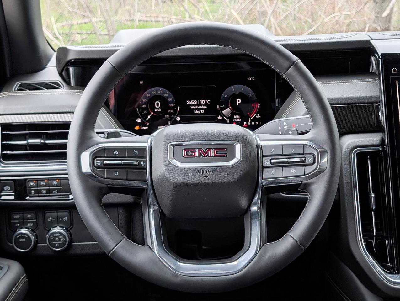 2026 GMC Yukon Elevation Photo