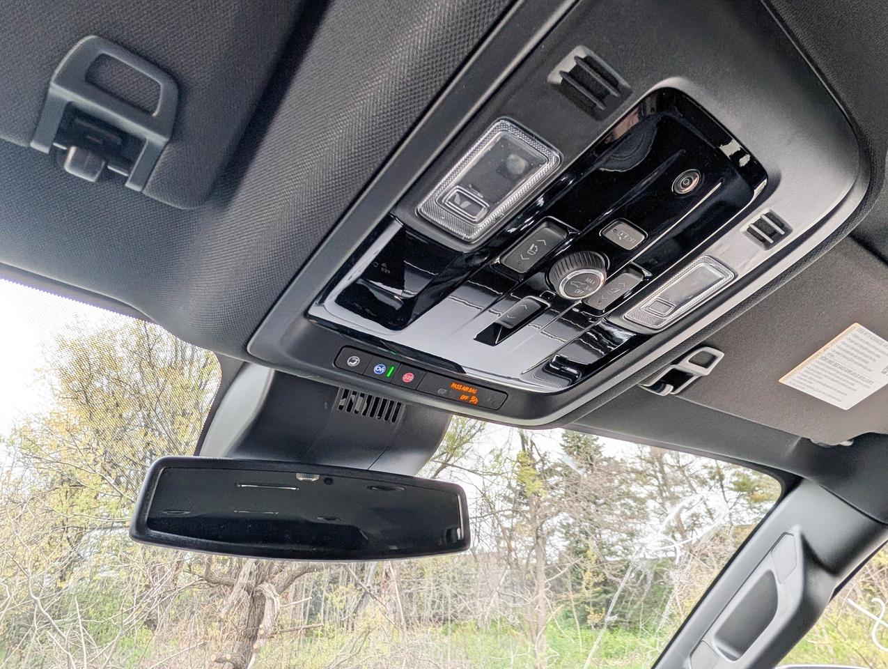 2026 GMC Yukon Elevation Photo