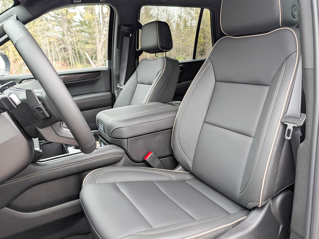2026 GMC Yukon Elevation Photo