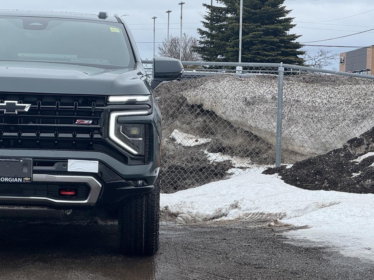 2026 Chevrolet Suburban Z71 Photo