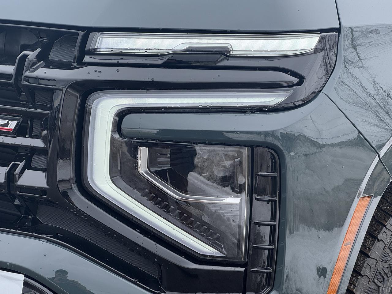 2026 Chevrolet Suburban Z71 Photo