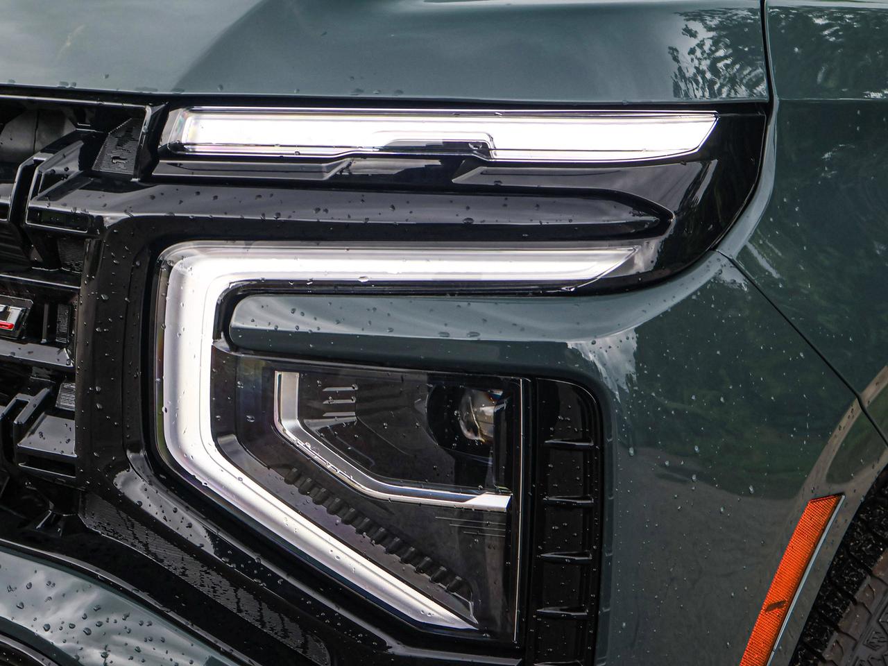 2026 Chevrolet Suburban Z71 Photo