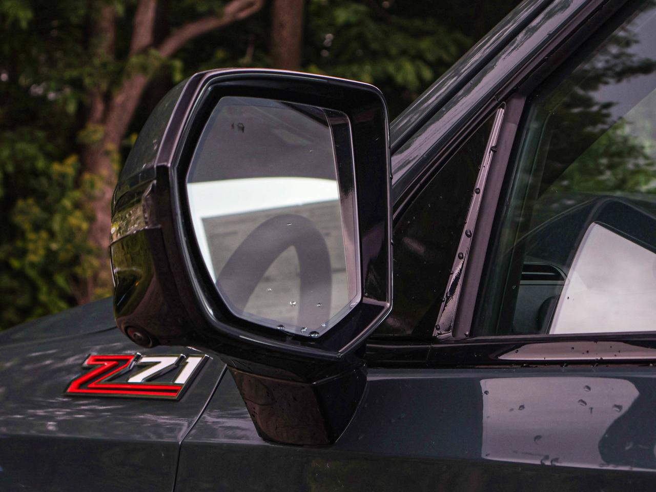 2026 Chevrolet Suburban Z71 Photo