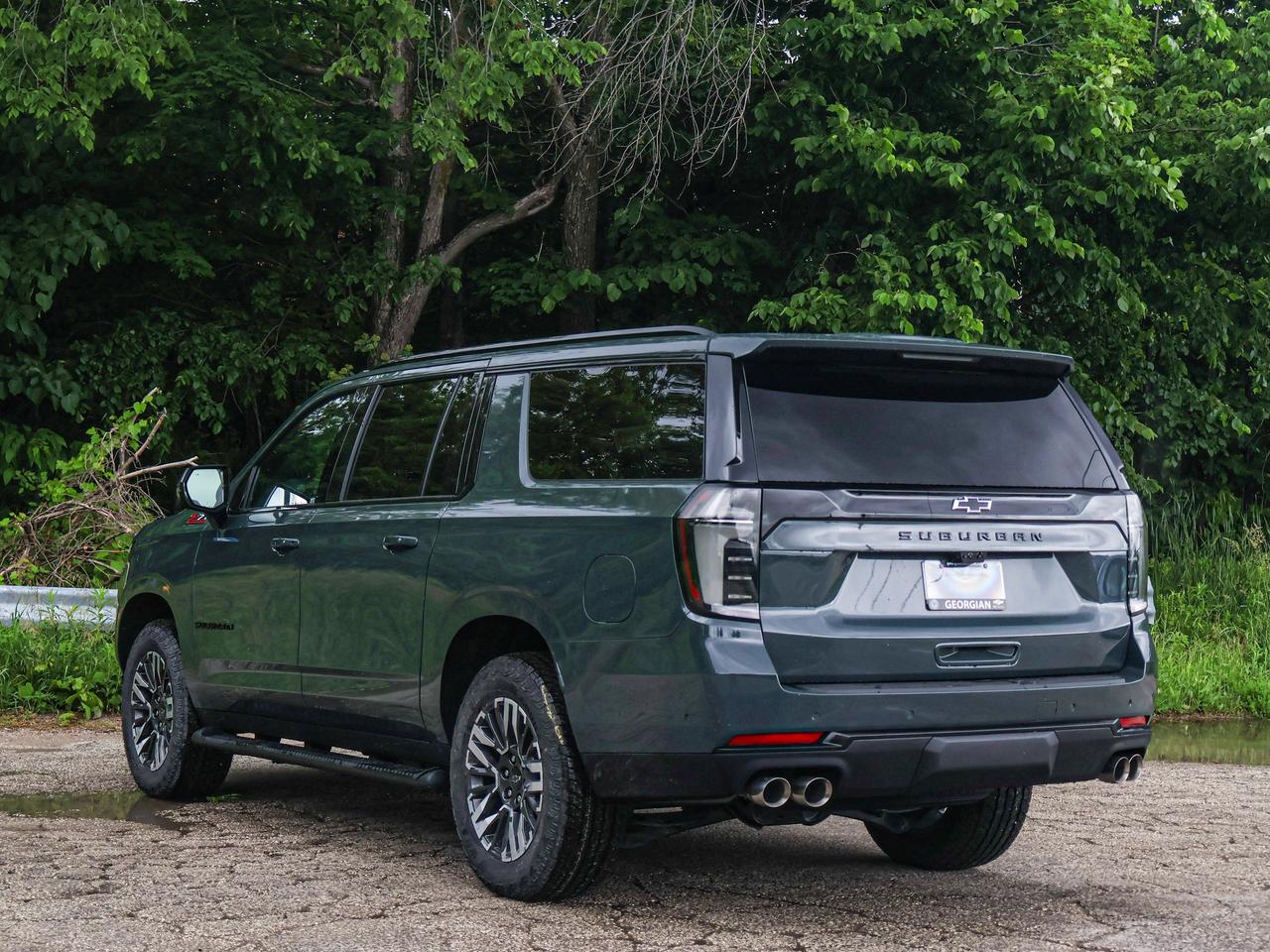 2026 Chevrolet Suburban Z71 Photo