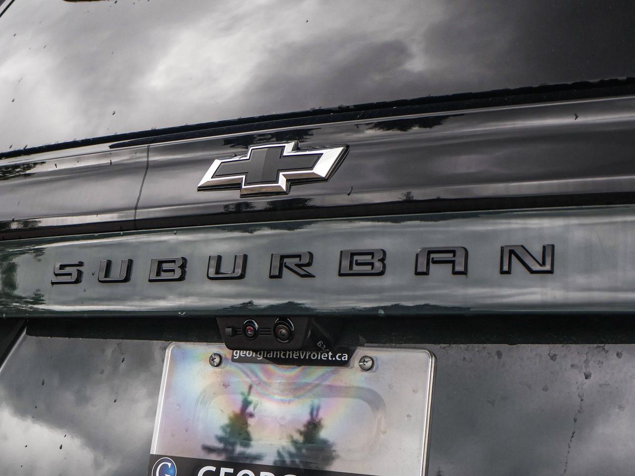 2026 Chevrolet Suburban Z71 Photo