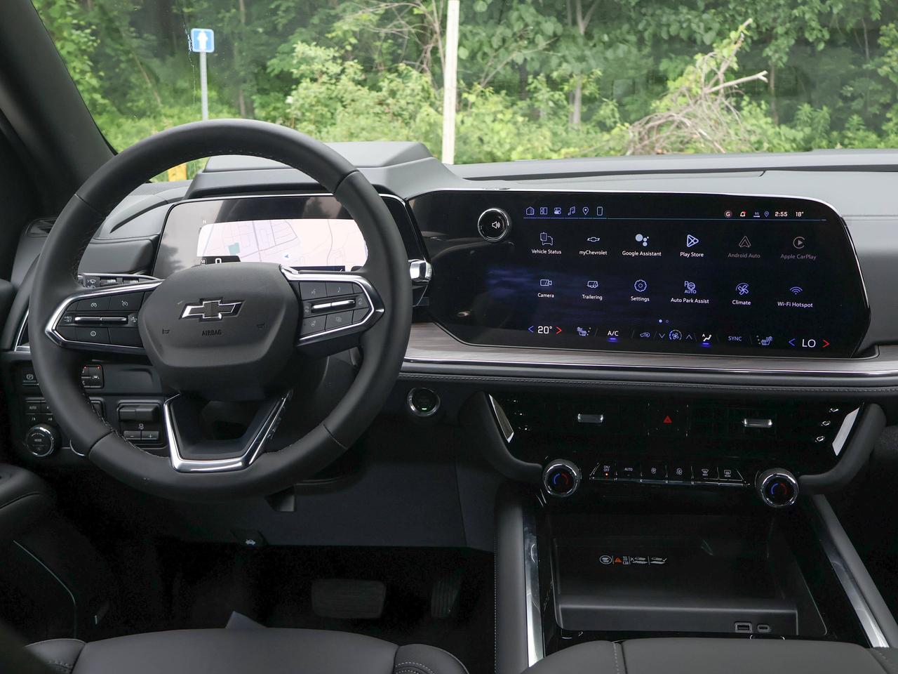 2026 Chevrolet Suburban Z71 Photo