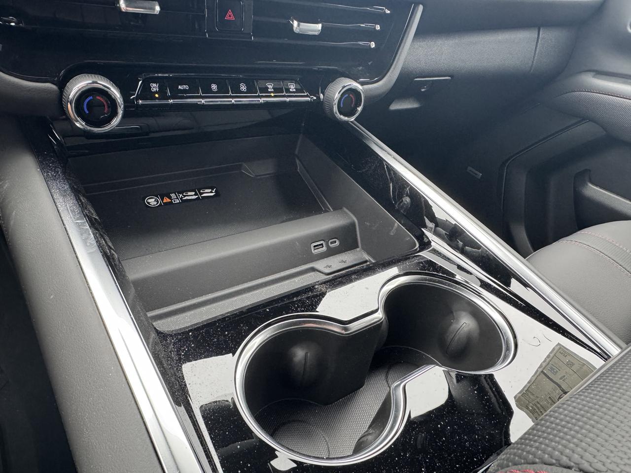 2026 Chevrolet Tahoe RST Photo