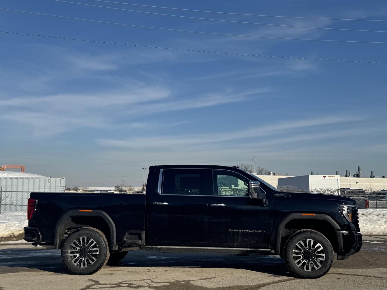 2026 GMC SIERRA 2500HD Denali Ultimate Photo