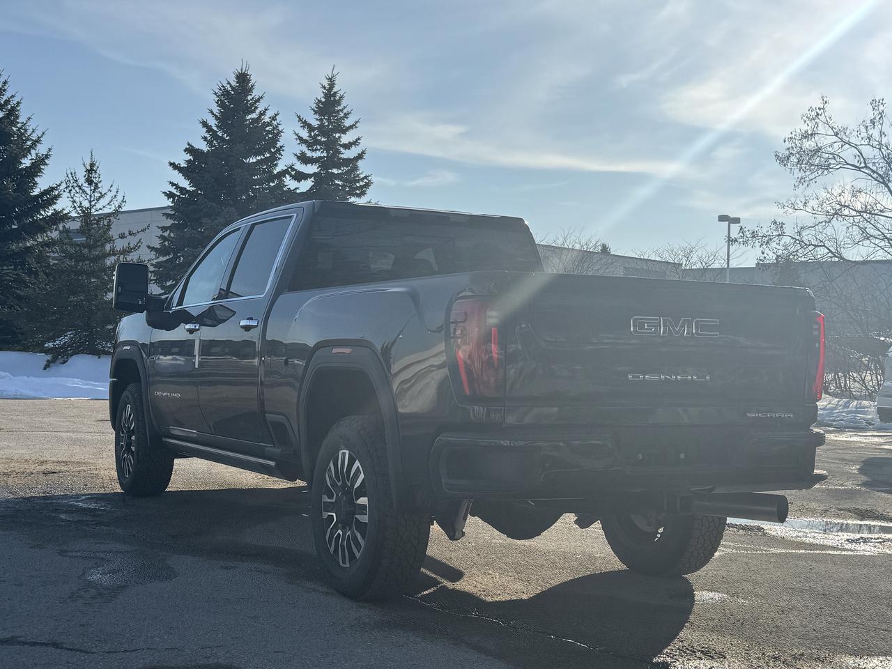 2026 GMC SIERRA 2500HD Denali Ultimate Photo