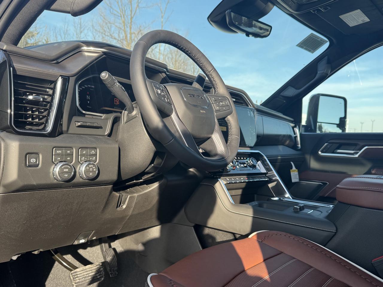 2026 GMC SIERRA 2500HD Denali Ultimate Photo