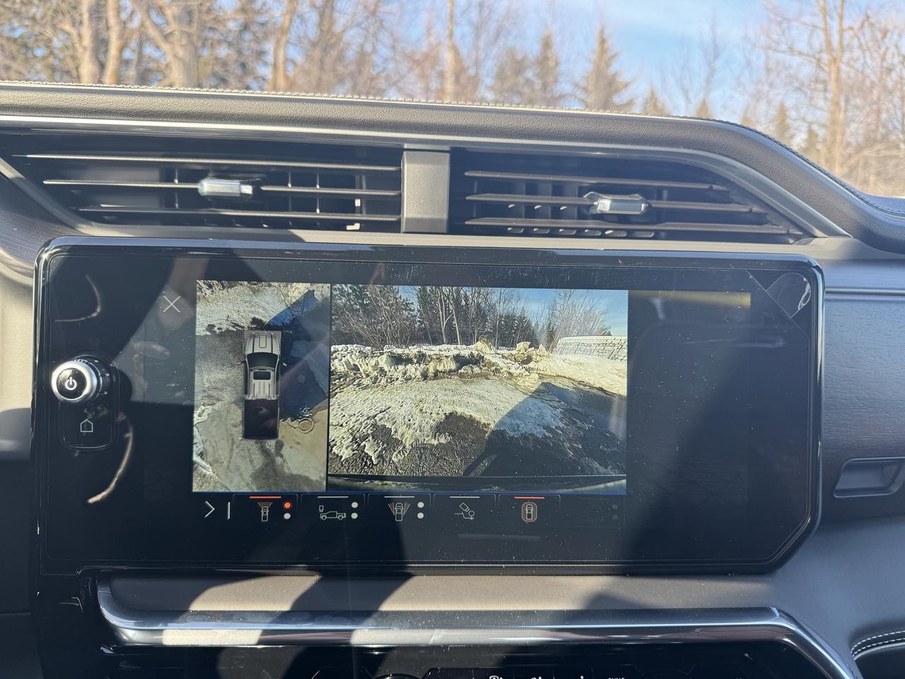 2026 GMC SIERRA 2500HD Denali Ultimate Photo