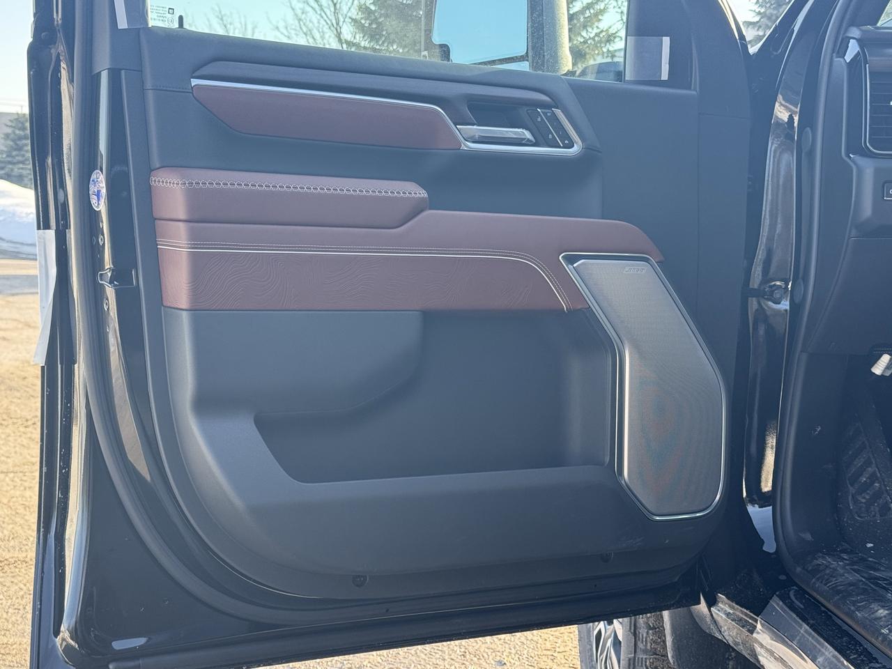 2026 GMC SIERRA 2500HD Denali Ultimate Photo