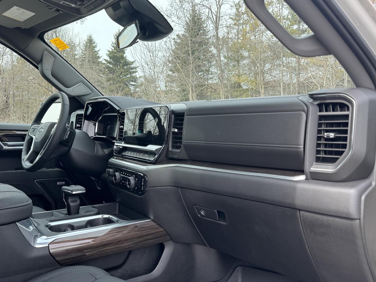 2026 Chevrolet Silverado 1500 RST Photo