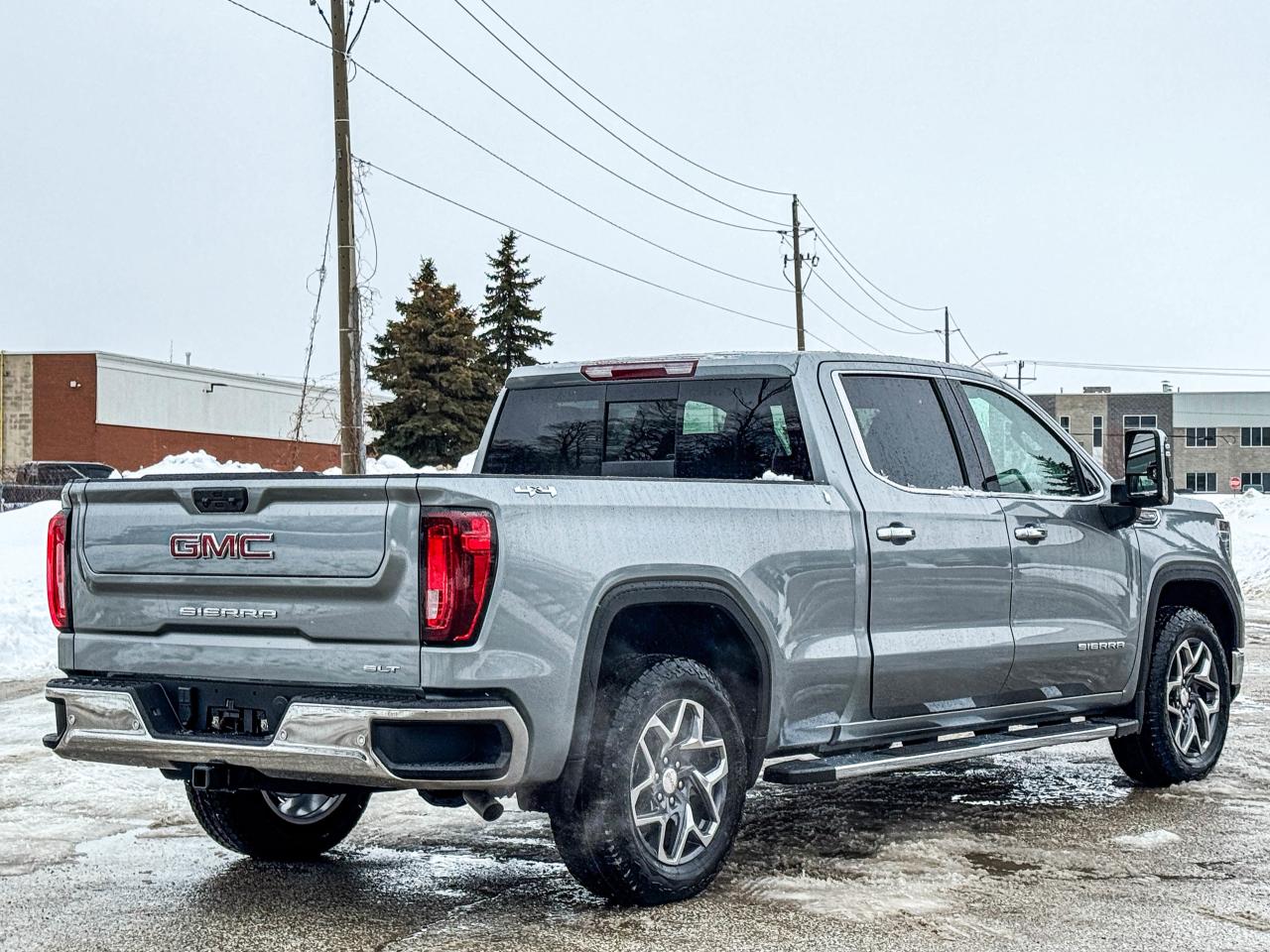 2026 GMC Sierra 1500 SLT Photo