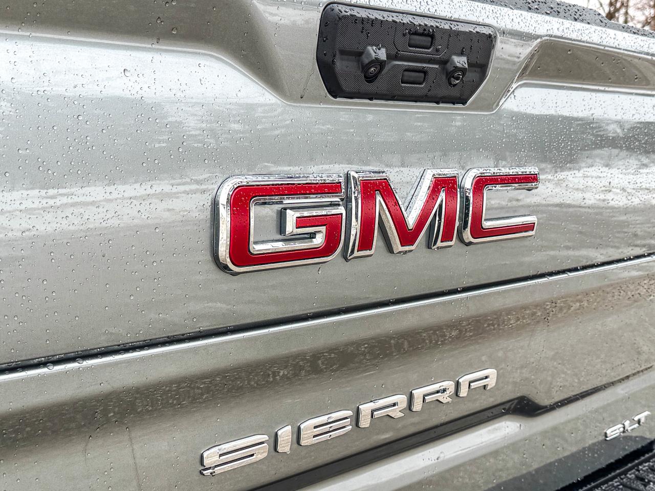 2026 GMC Sierra 1500 SLT Photo