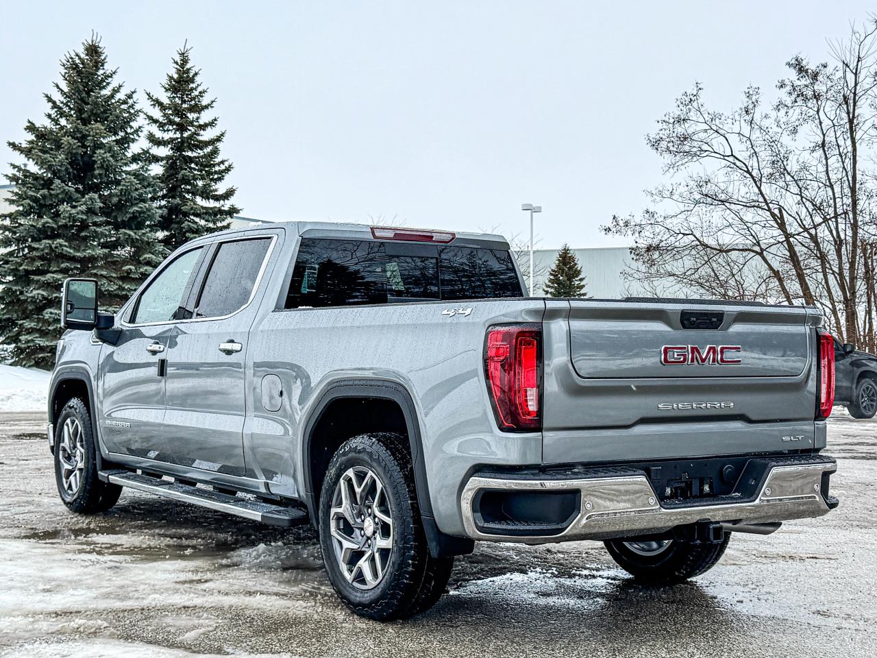 2026 GMC Sierra 1500 SLT Photo
