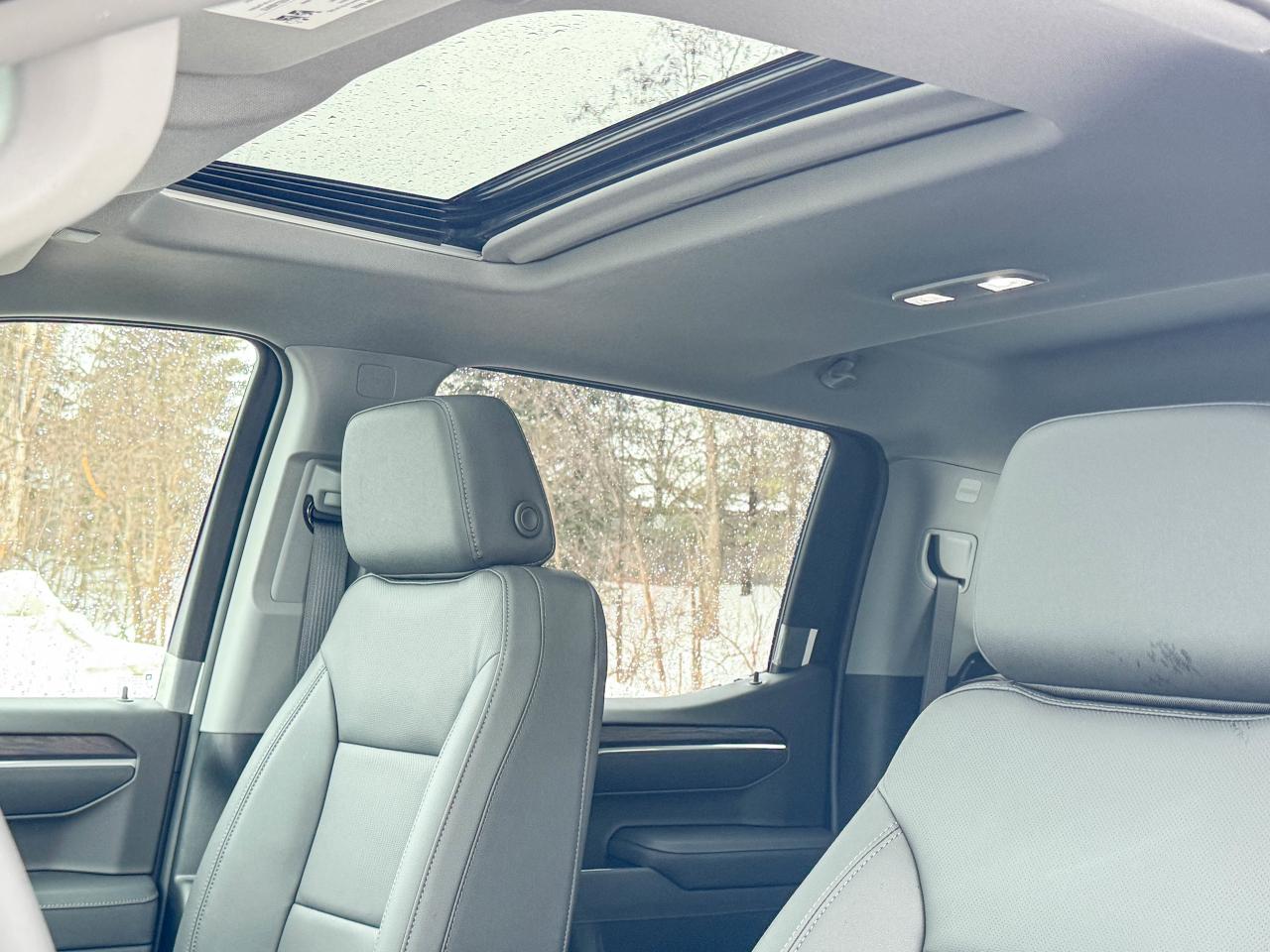 2026 GMC Sierra 1500 SLT Photo