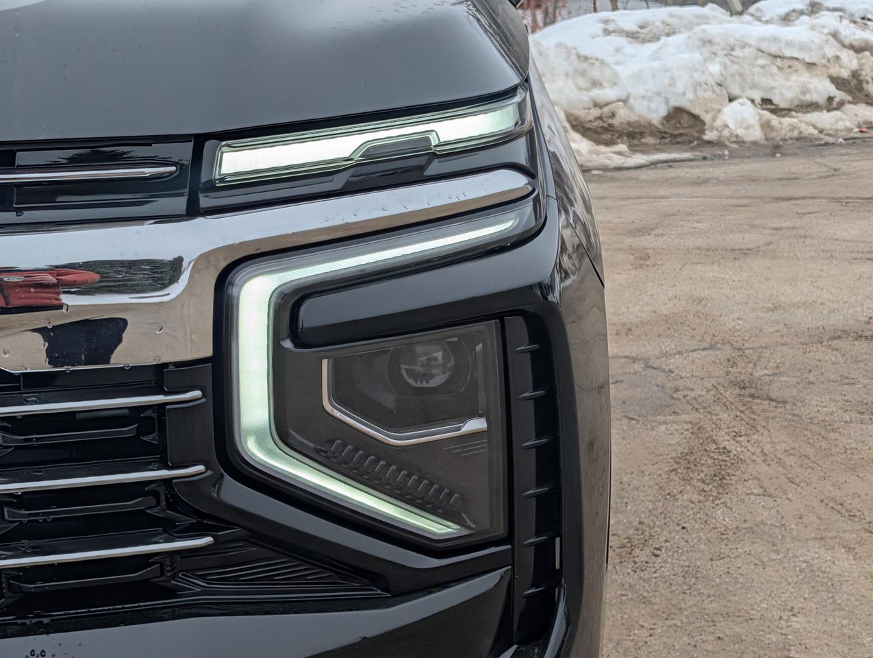 2026 Chevrolet Suburban LT Photo